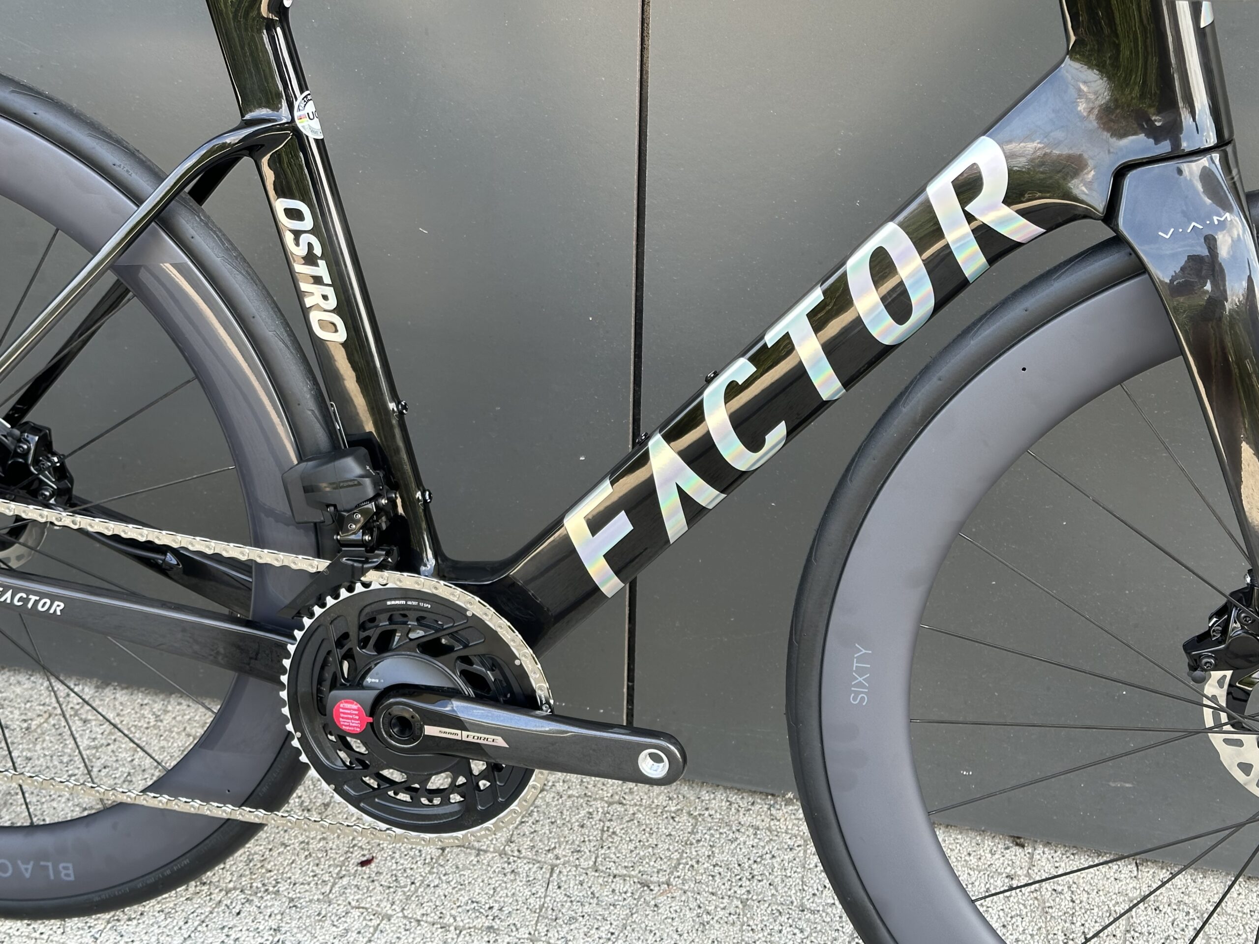 FACTOR OSTRO V.A.M CHROME 56 SRAM FORCE BLACK INC - obrazek 6