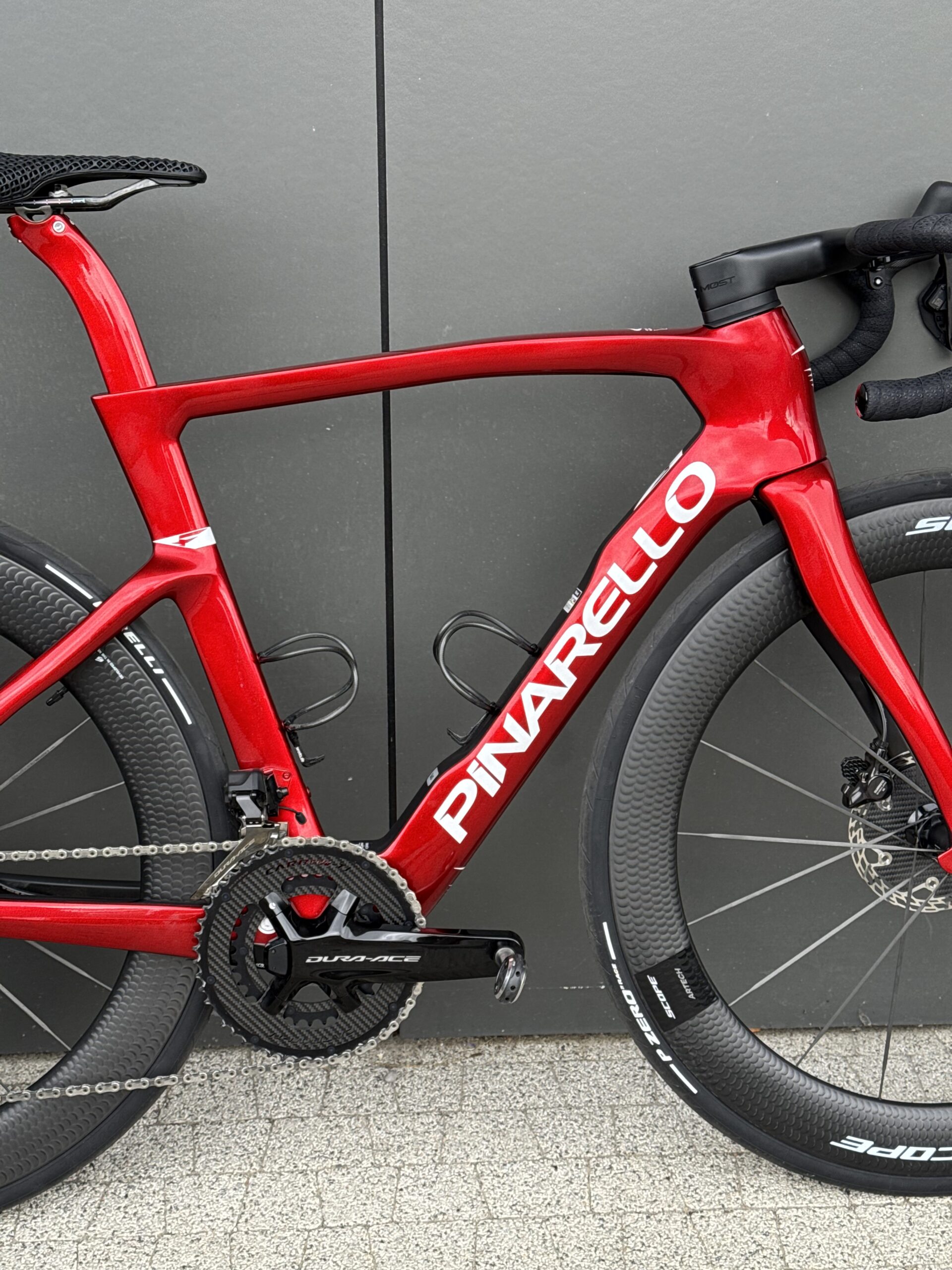 Pinarello Dogma F Starry Red 540 | Custom Test Bike - obrazek 2