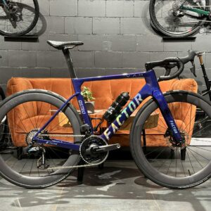 FACTOR OSTRO V.A.M CHAMELEON BLACK INC SIXTY SRAM FORCE