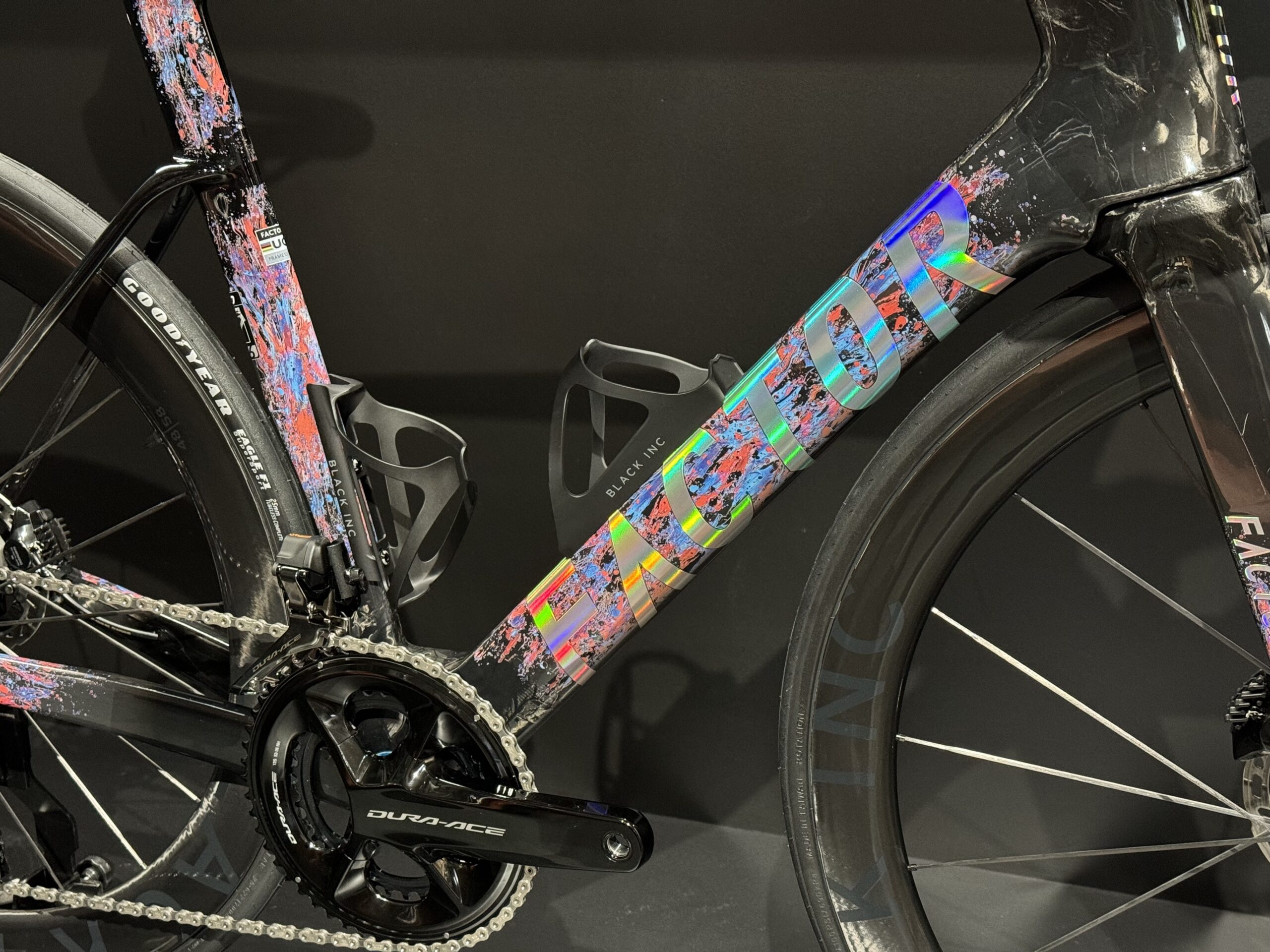 Factor OSTRO VAM 2024 TDF Edition – Dura Ace Di2 - Black INC 48//58 - Aero - obrazek 4