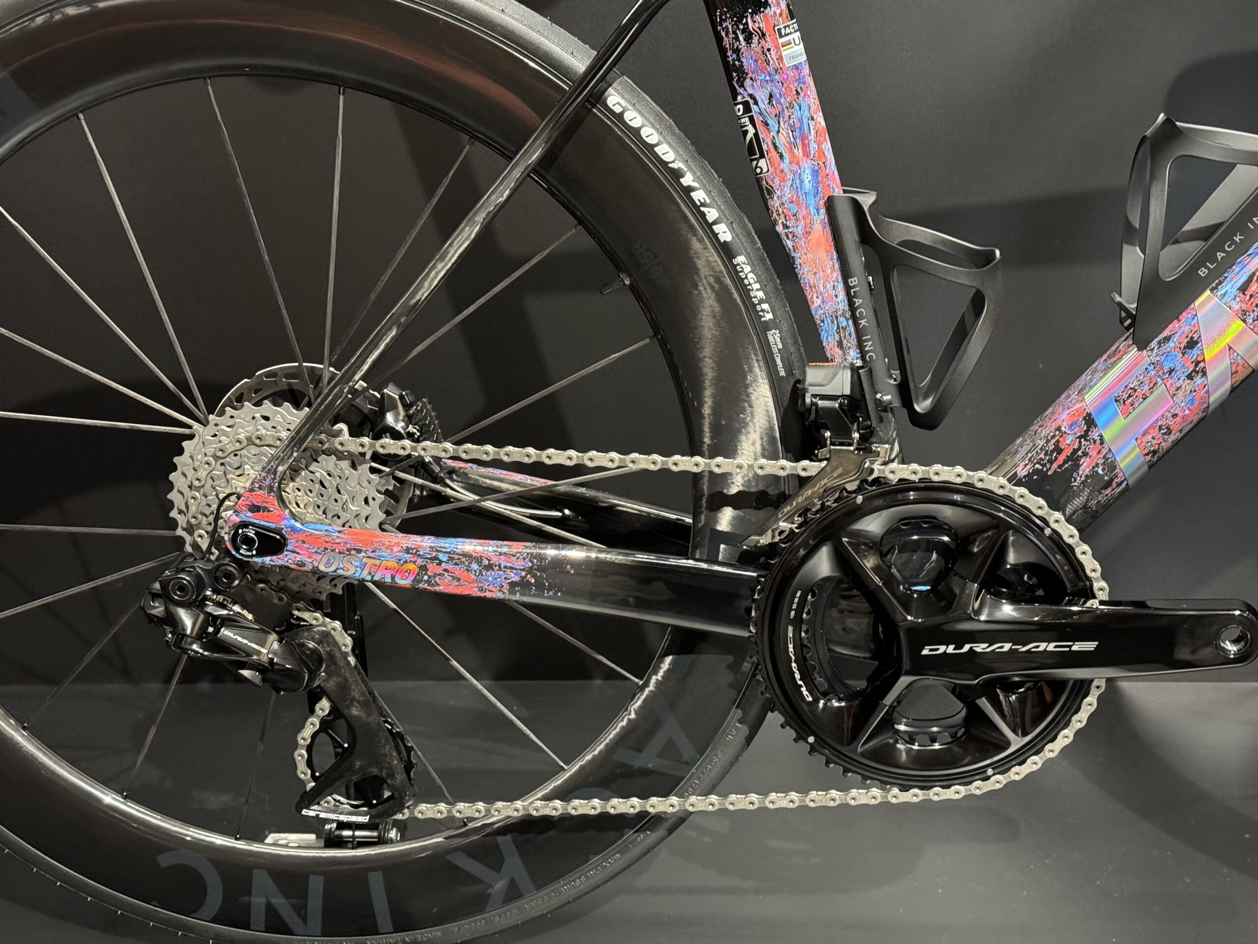 Factor OSTRO VAM 2024 TDF Edition – Dura Ace Di2 - Black INC 48//58 - Aero - obrazek 7