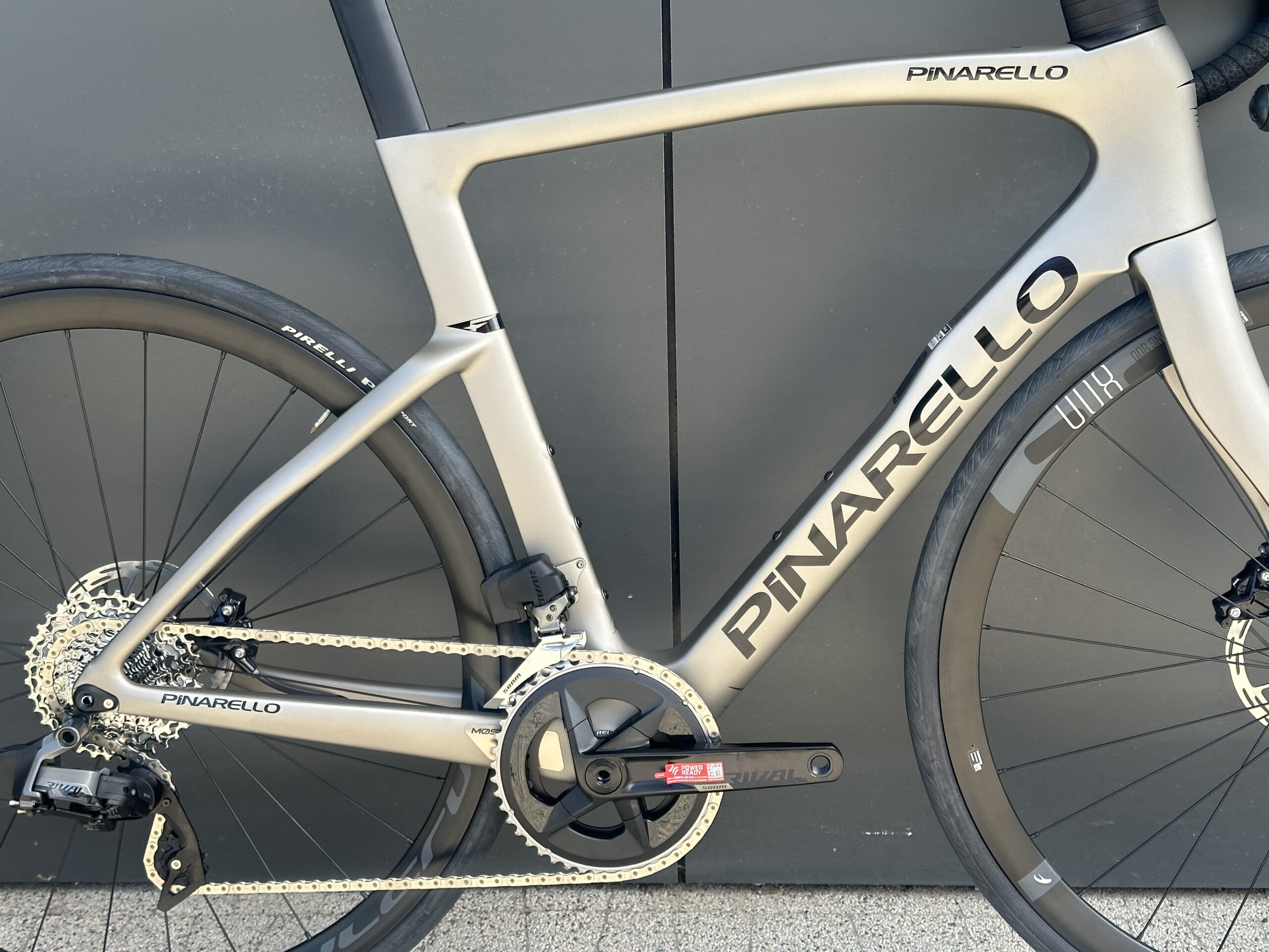 PINARELLO F5 IMPULSE GRAY 56CM SRAM RIVAL AXS - obrazek 8
