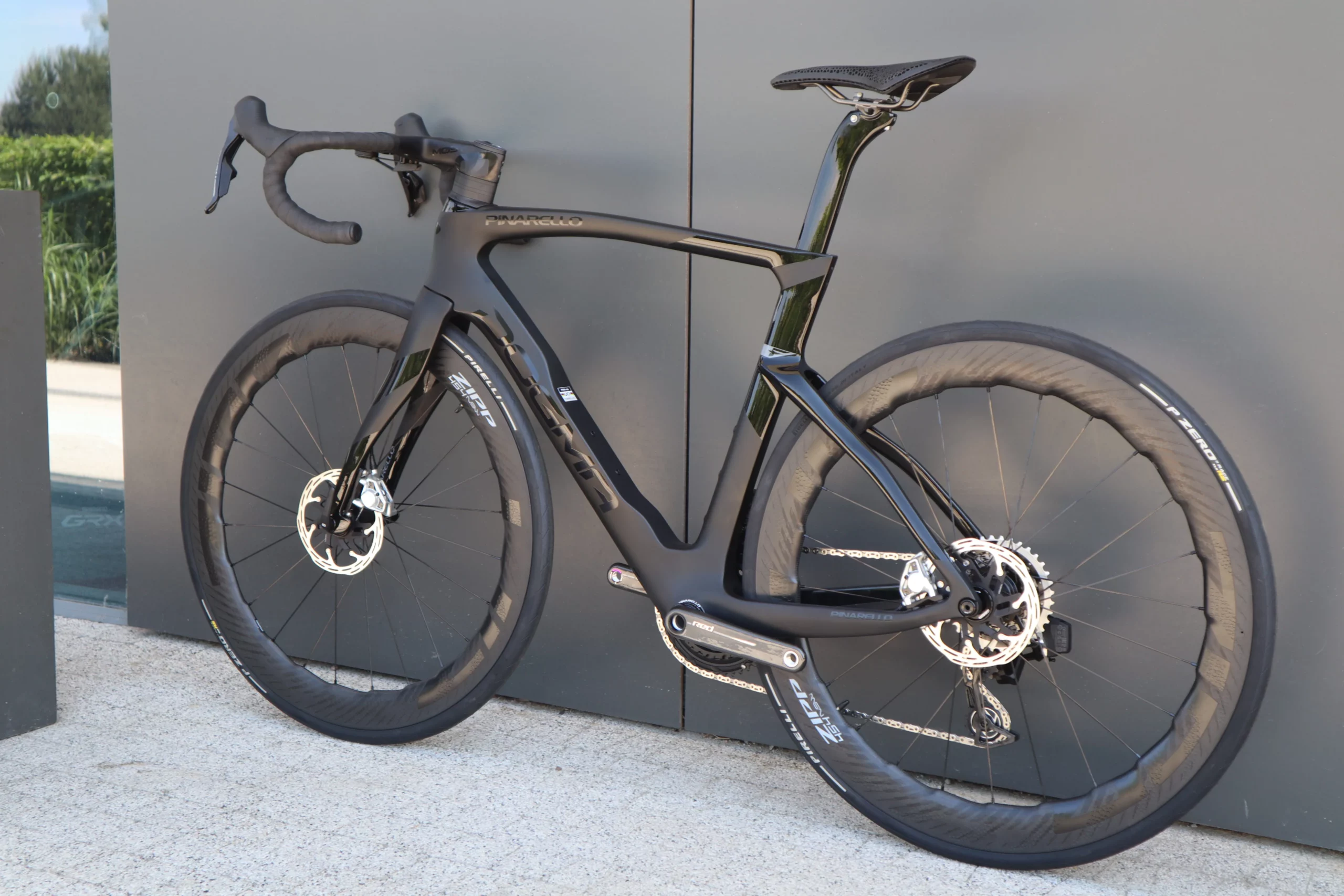 Pinarello Dogma F | Sram RED AXS 2024 | Zipp 454 NSW - obrazek 9