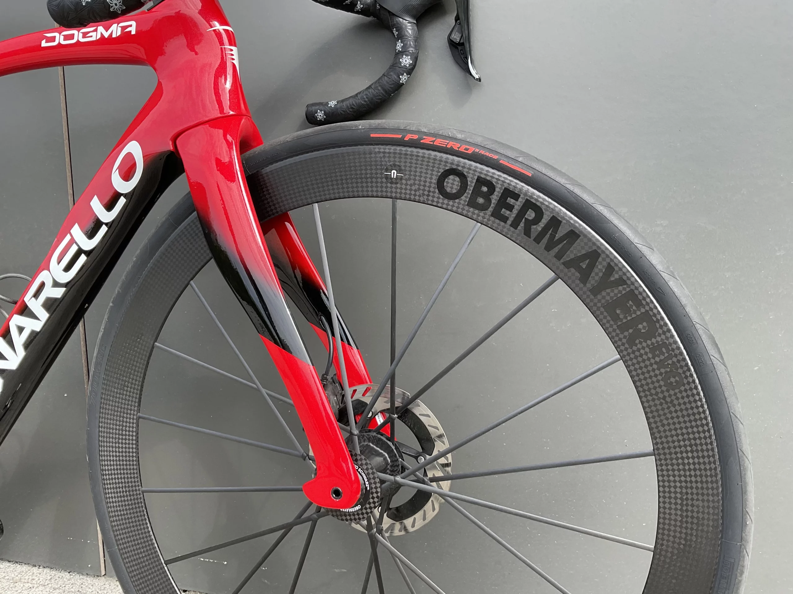 Pinarello Dogma F | Lightweight Obermayer | THM Clavicula | Dura Ace Di2 Disc | 54 M Sonic Red - obrazek 4