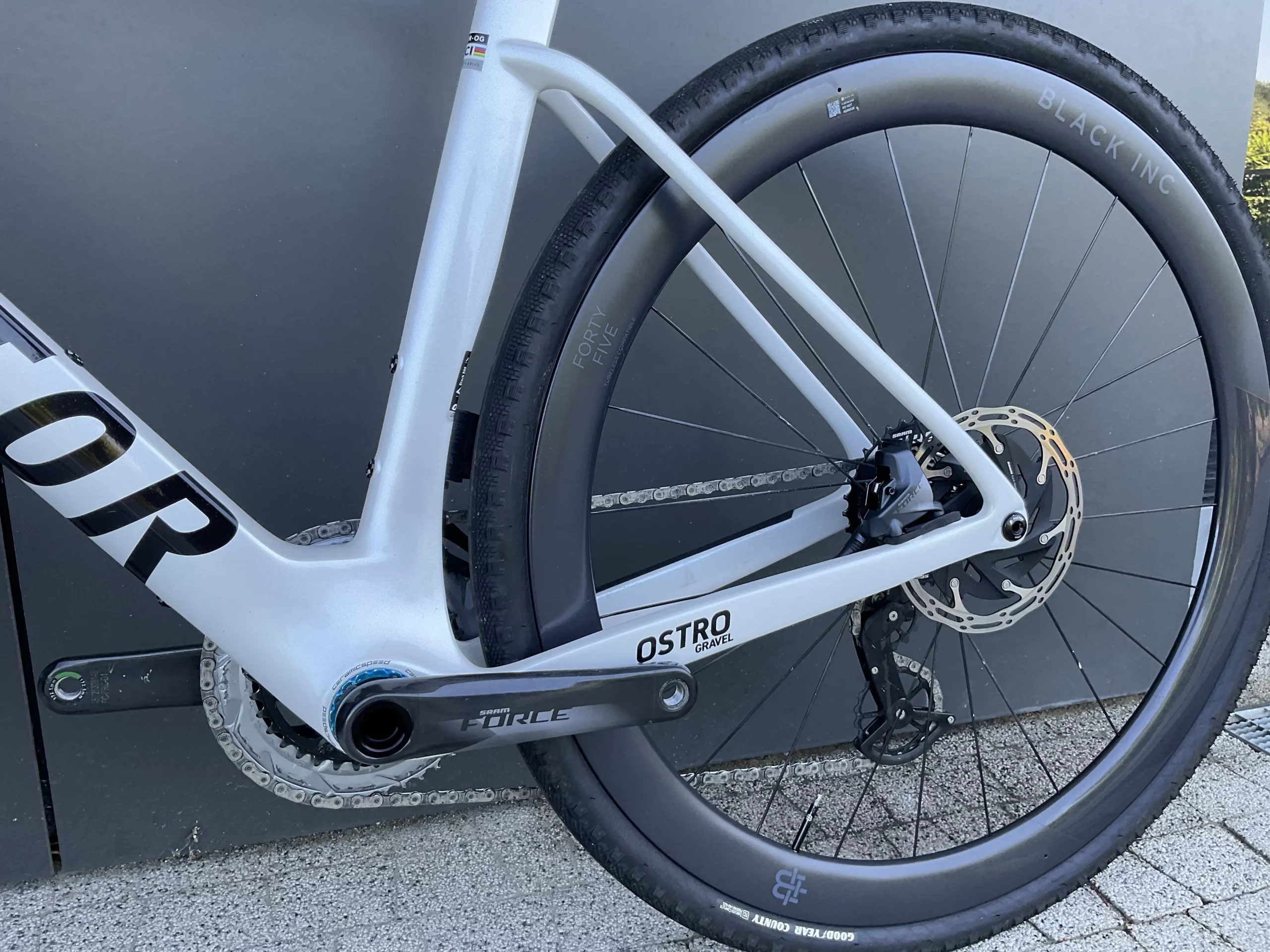 Factor Ostro Gravel 56 | Sram Force AXS 2x12 | Black INC 45 | CeramicSpeed | Prisma Studio - obrazek 12