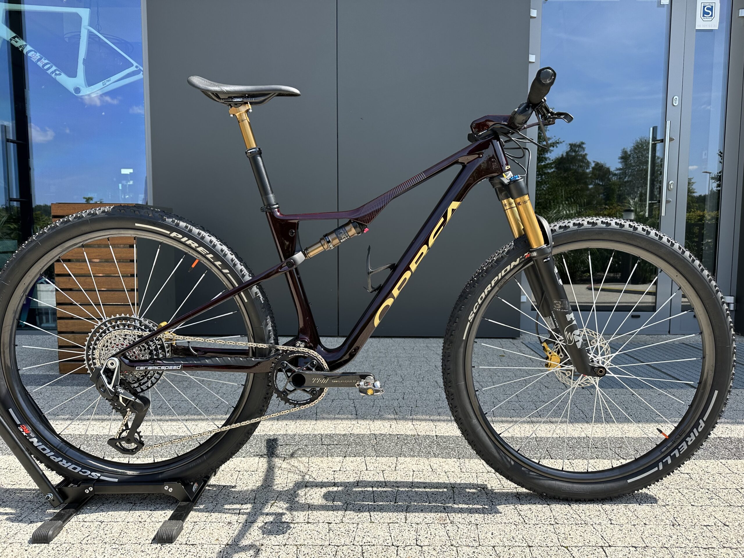 ORBEA OIZ CUSTOM RED CARBON VIEW EXTRALITE/DUKE/BERD SRAM XX SL AXS THM