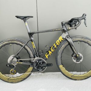FACTOR OSTRO V.A.M GOLD PRINCETON CARBONWORKS DURA ACE