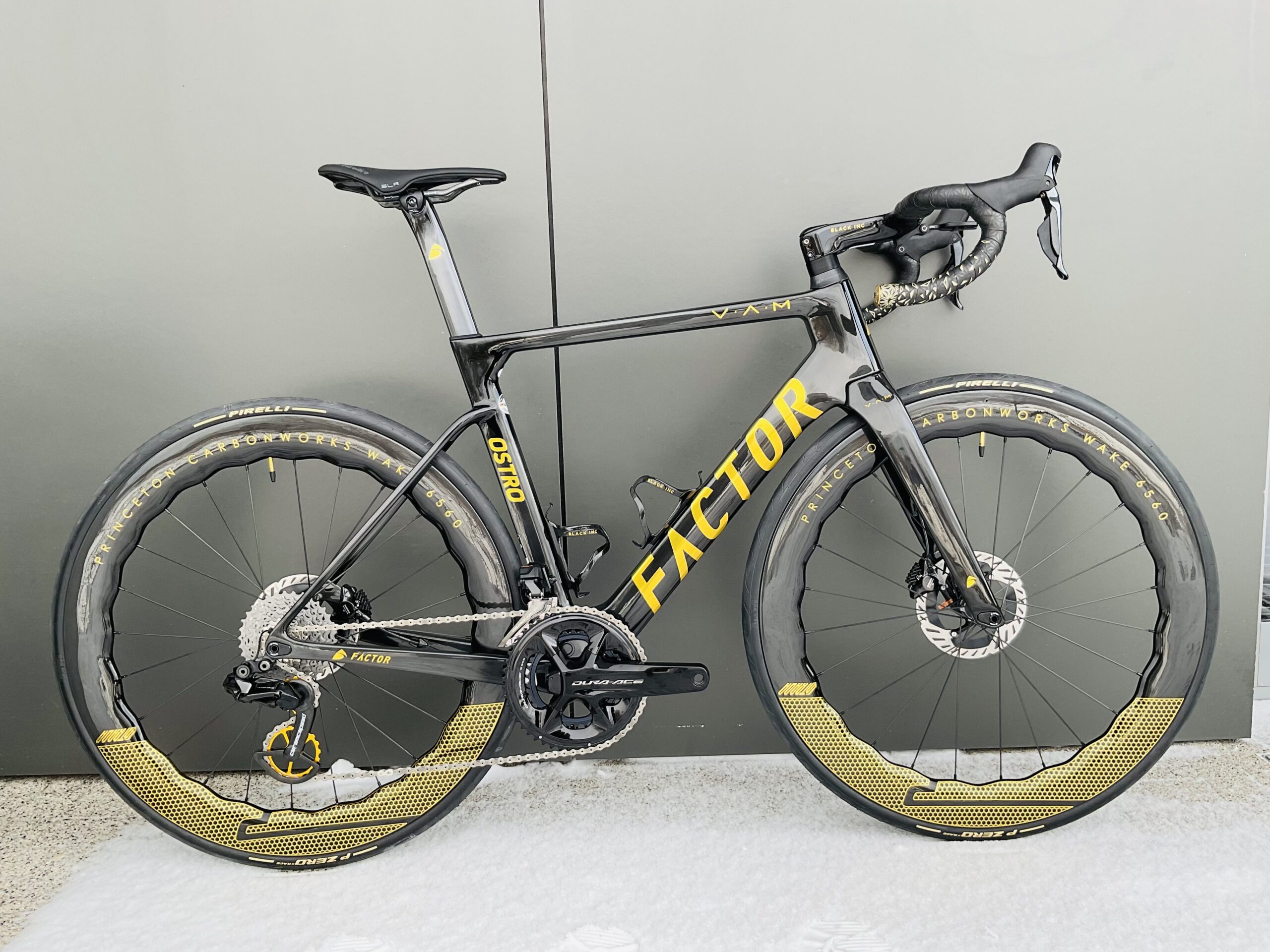 FACTOR OSTRO V.A.M GOLD PRINCETON CARBONWORKS DURA ACE