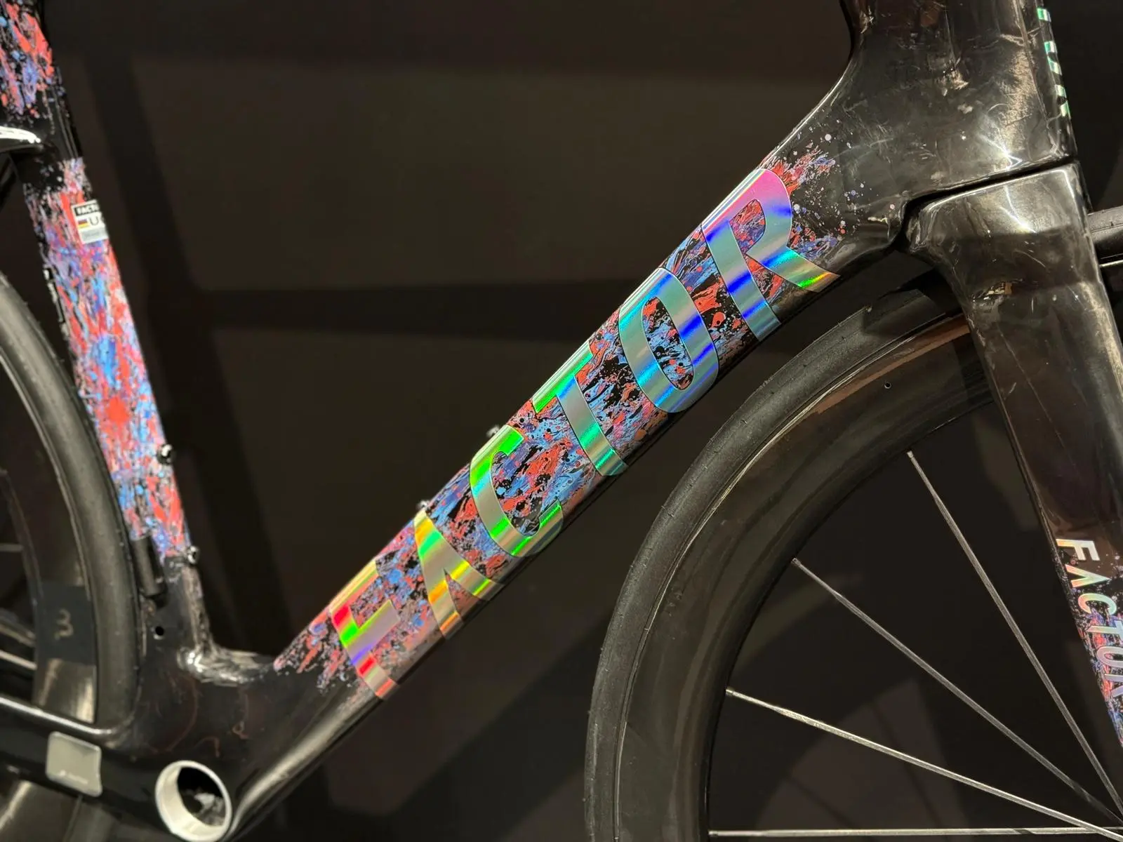 Factor Ostro VAM 2.0 - TDF 2024 - Premium Package - obrazek 3