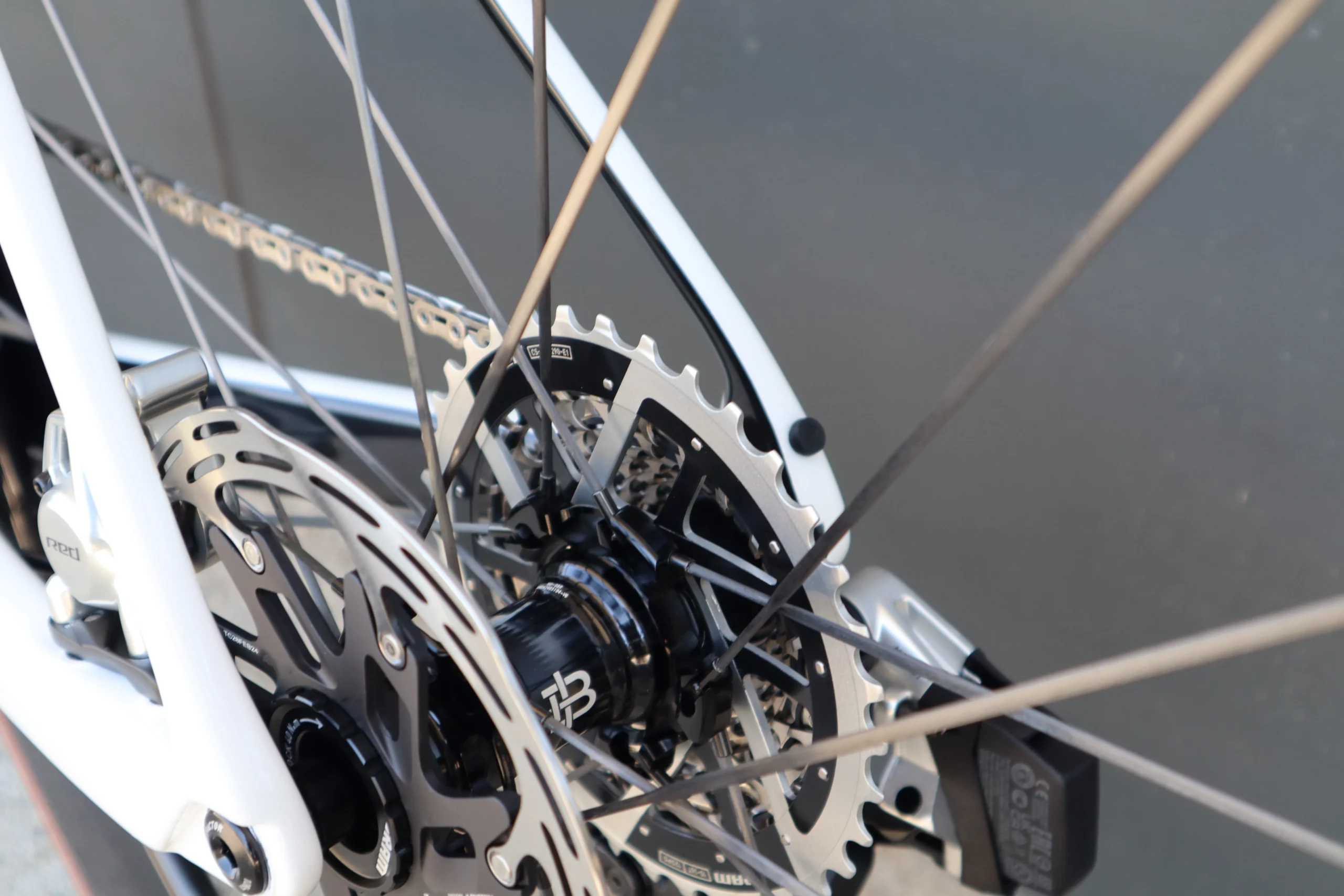 FACTOR OSTRO VAM SRAM Red AXS 2025 | Black INC 48/58 | Powermeter | 58 L - obrazek 8