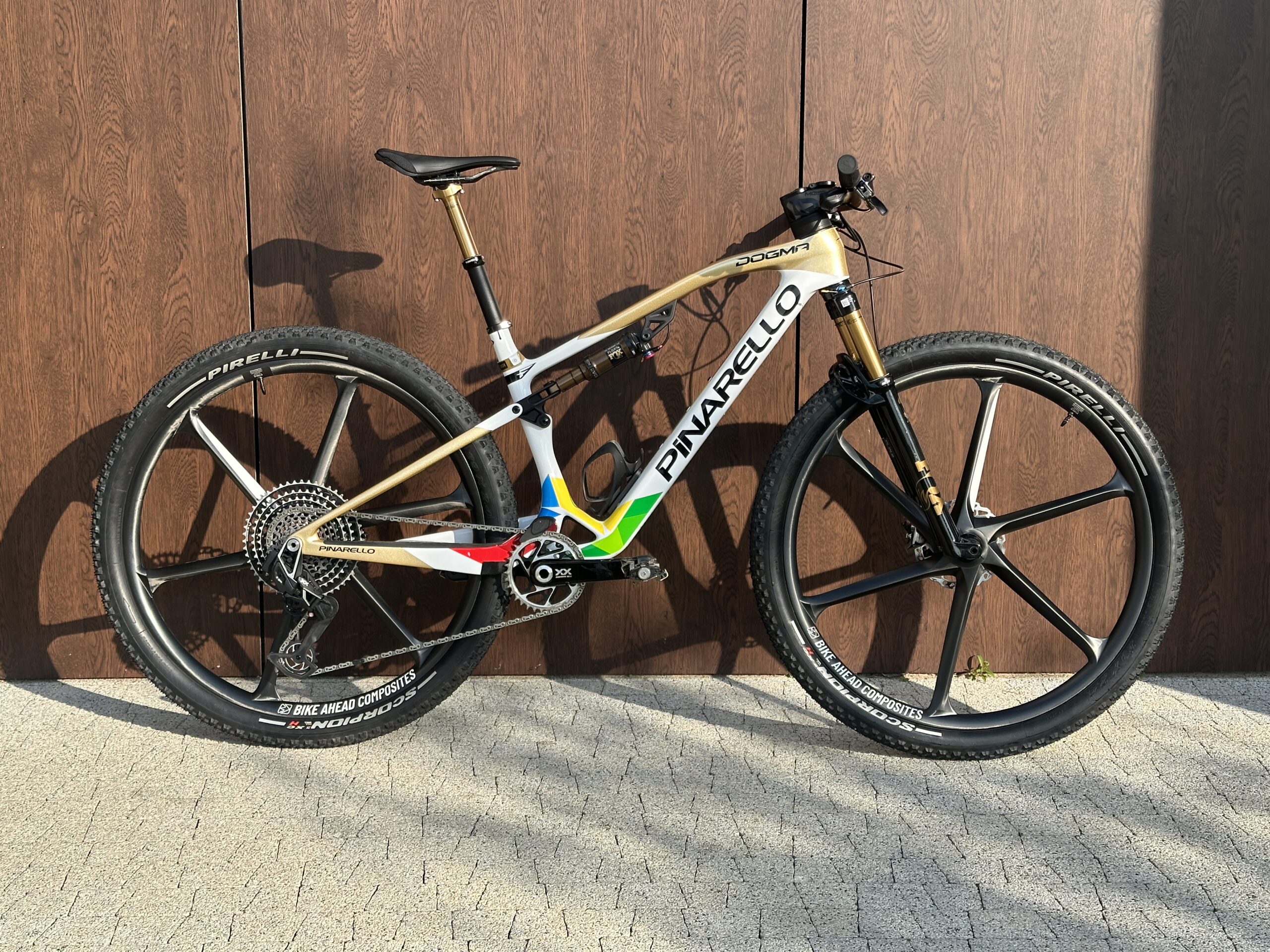 PINARELLO DOGMA XC