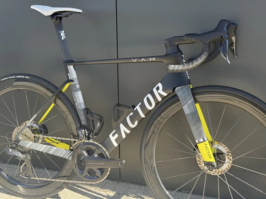 Factor Ostro V.A.M Geometric 54 - obrazek 2