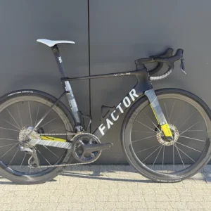 Factor Ostro V.A.M Geometric 54