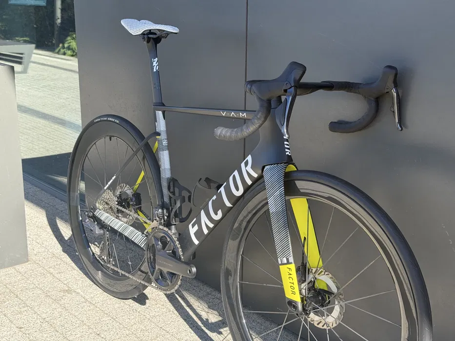 Factor Ostro V.A.M Geometric 54 - obrazek 3