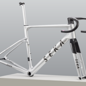 RAMA SEKA SPEAR ACHROMATIC SILVER