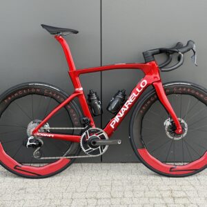 PINARELLO DOGMA F CUSTOM STARRY RED ROZ. 54 SRAM RED AXS PRINCETON CARBON WORKS WAKE 6560