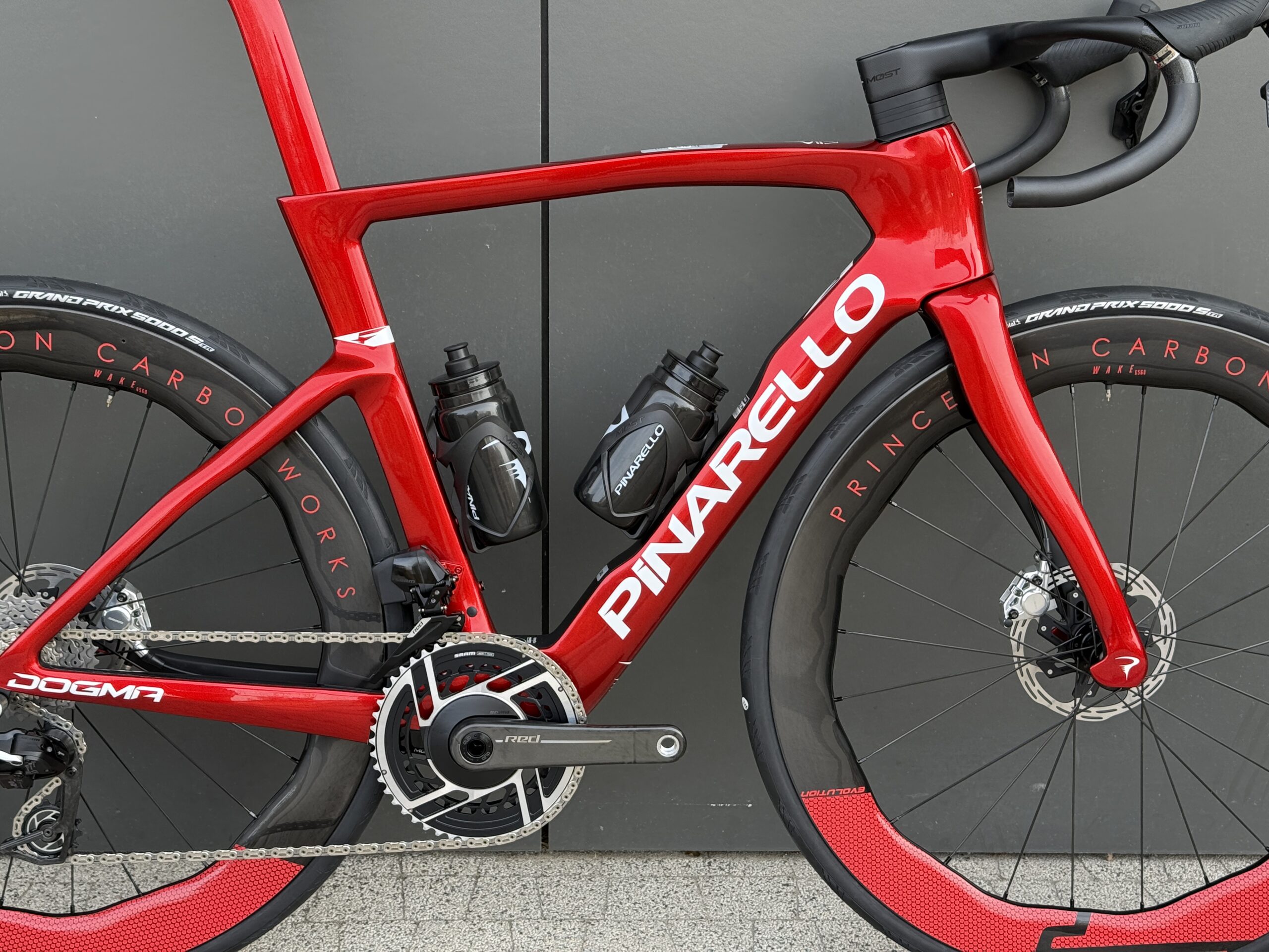 PINARELLO DOGMA F CUSTOM STARRY RED ROZ. 54 SRAM RED AXS PRINCETON CARBON WORKS WAKE 6560 - obrazek 4