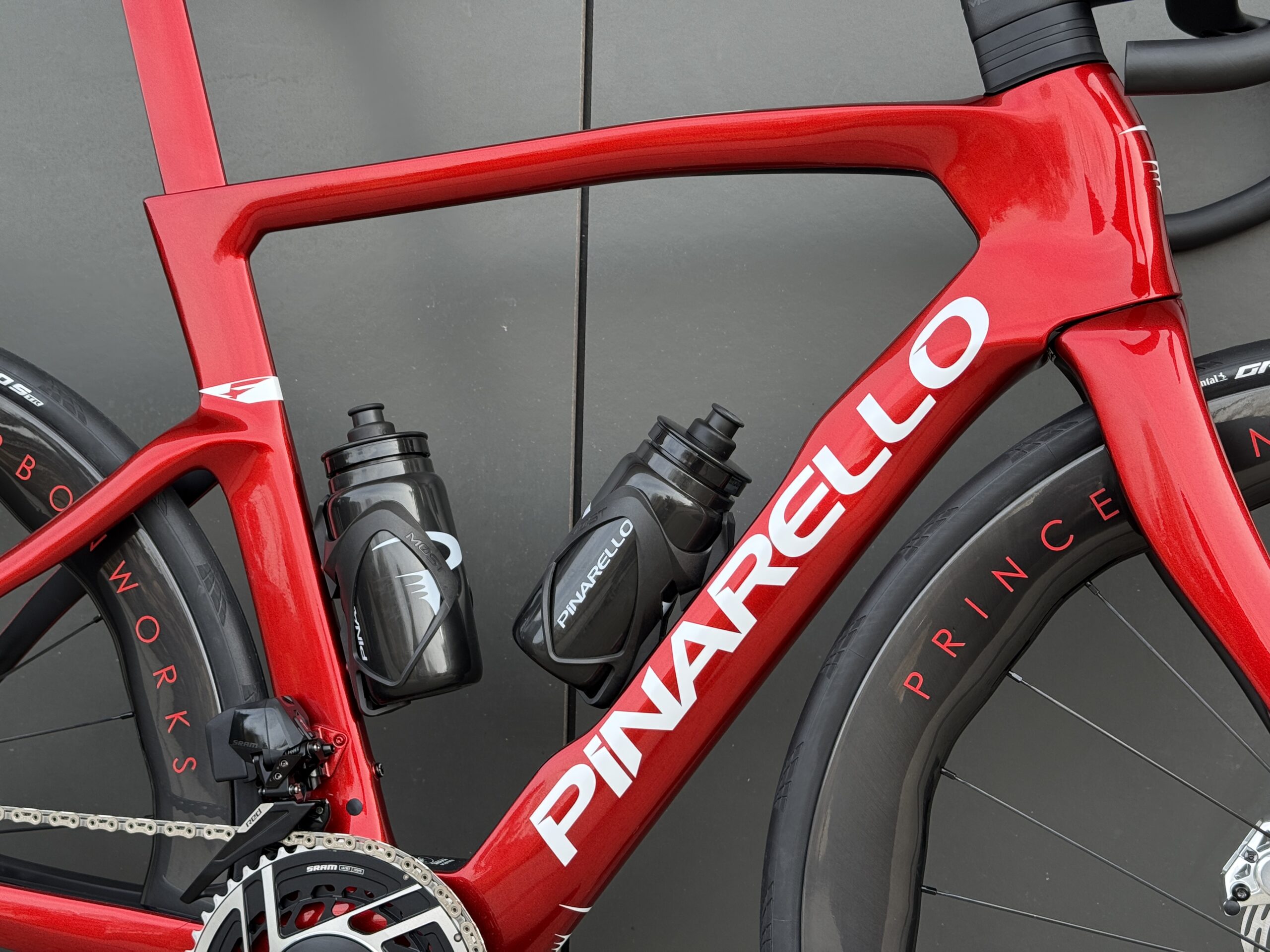 PINARELLO DOGMA F CUSTOM STARRY RED ROZ. 54 SRAM RED AXS PRINCETON CARBON WORKS WAKE 6560 - obrazek 8