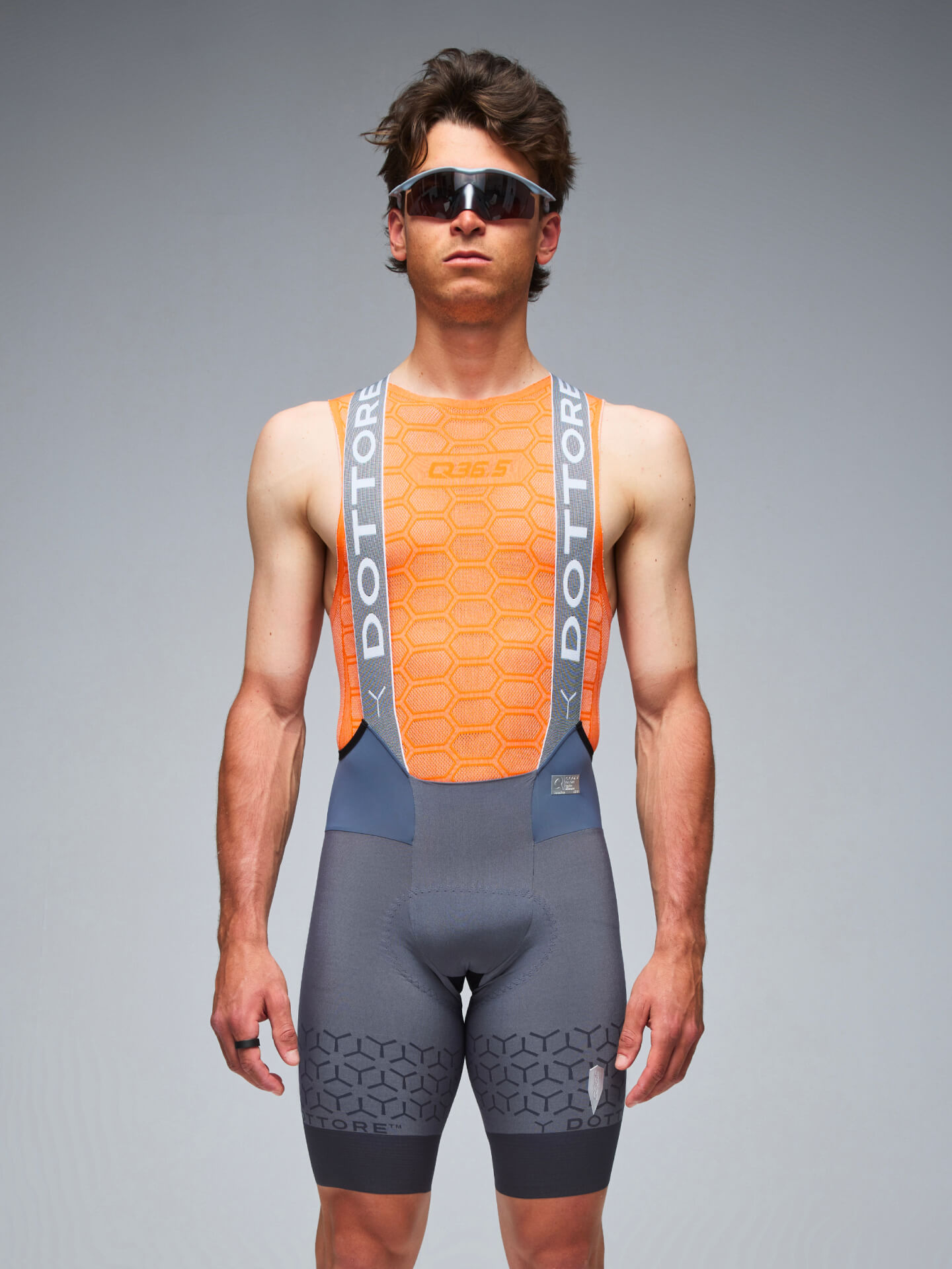 Q36.5 Dottore PRO Bib Shorts - TARMAC GREY - obrazek 2