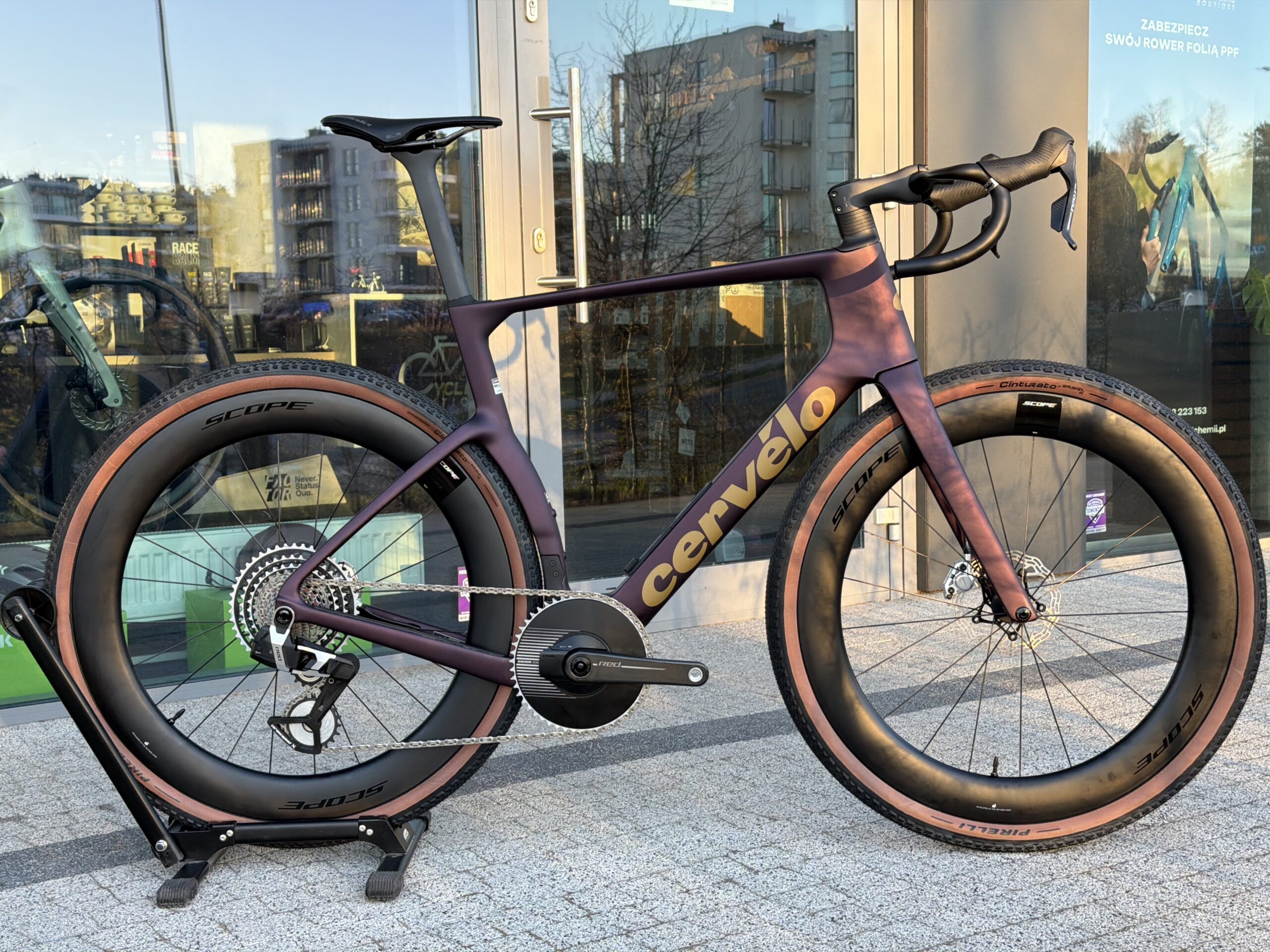 Cervelo Aspero 5 gravel bike Black Currant SRAM Red XPLR Scope R6A carbon wheels