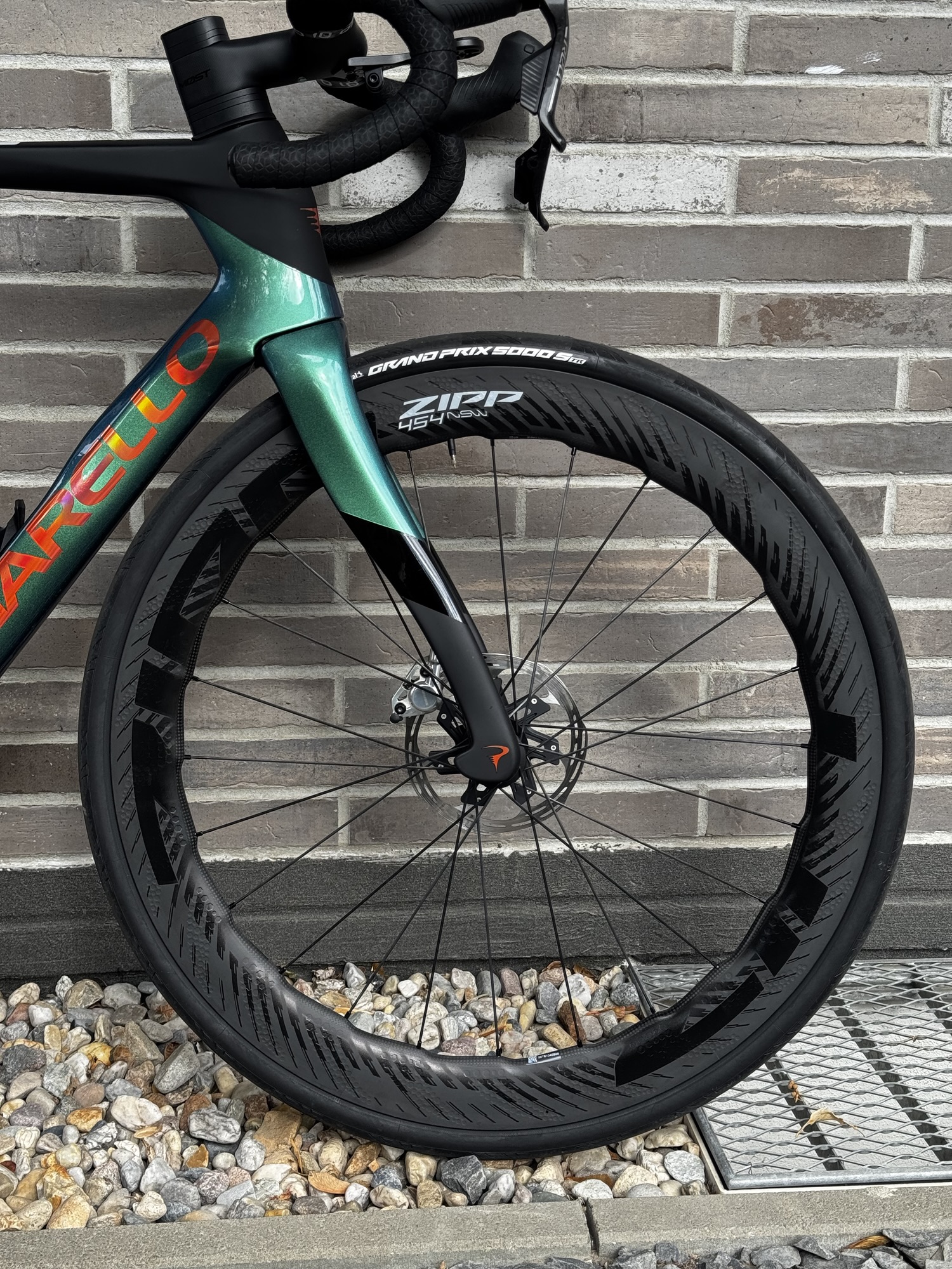 Pinarello Dogma X New 2026 - Jade Eclipse - Demo - obrazek 3