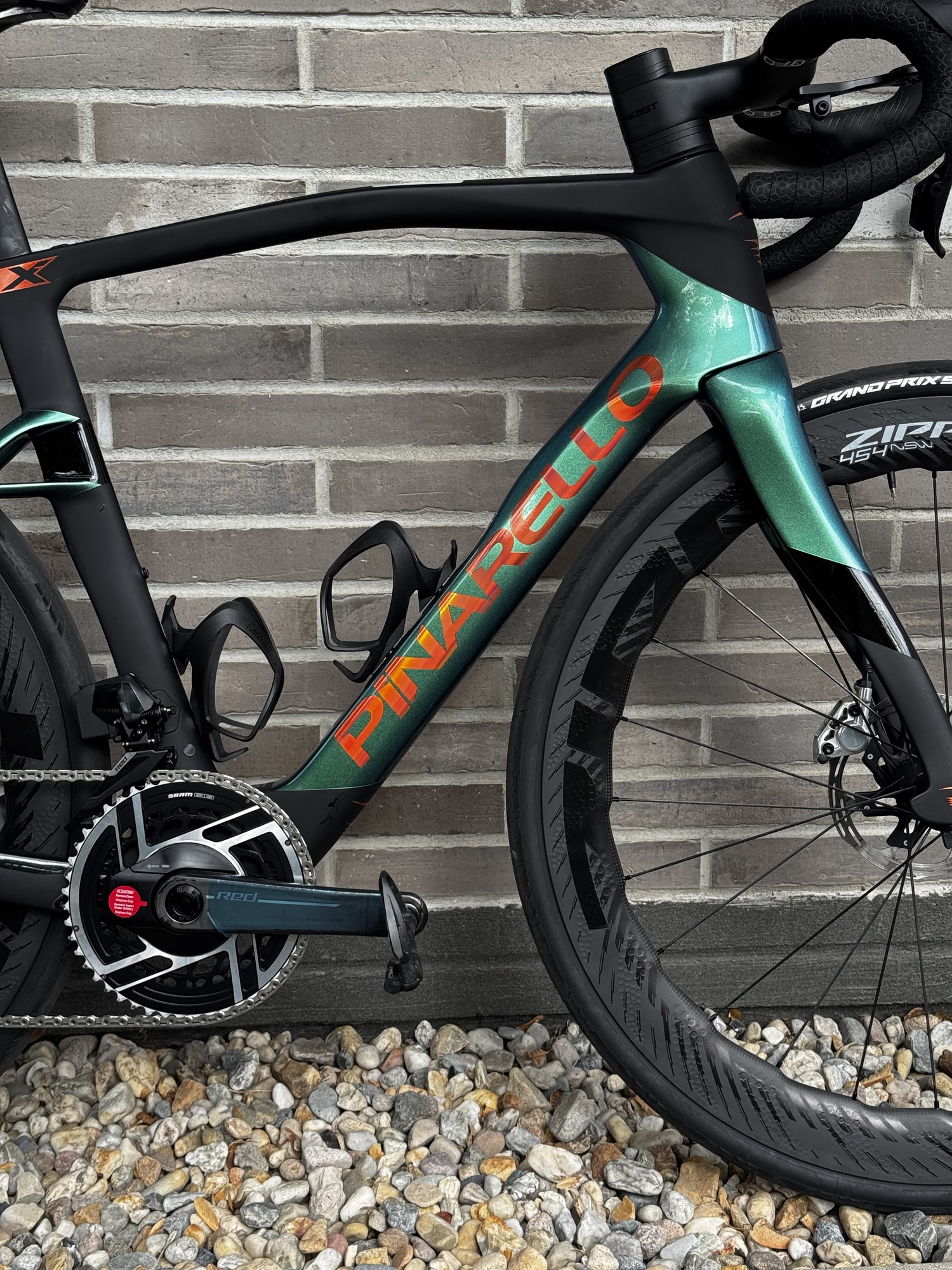 Pinarello Dogma X New 2026 - Jade Eclipse - Demo - obrazek 2