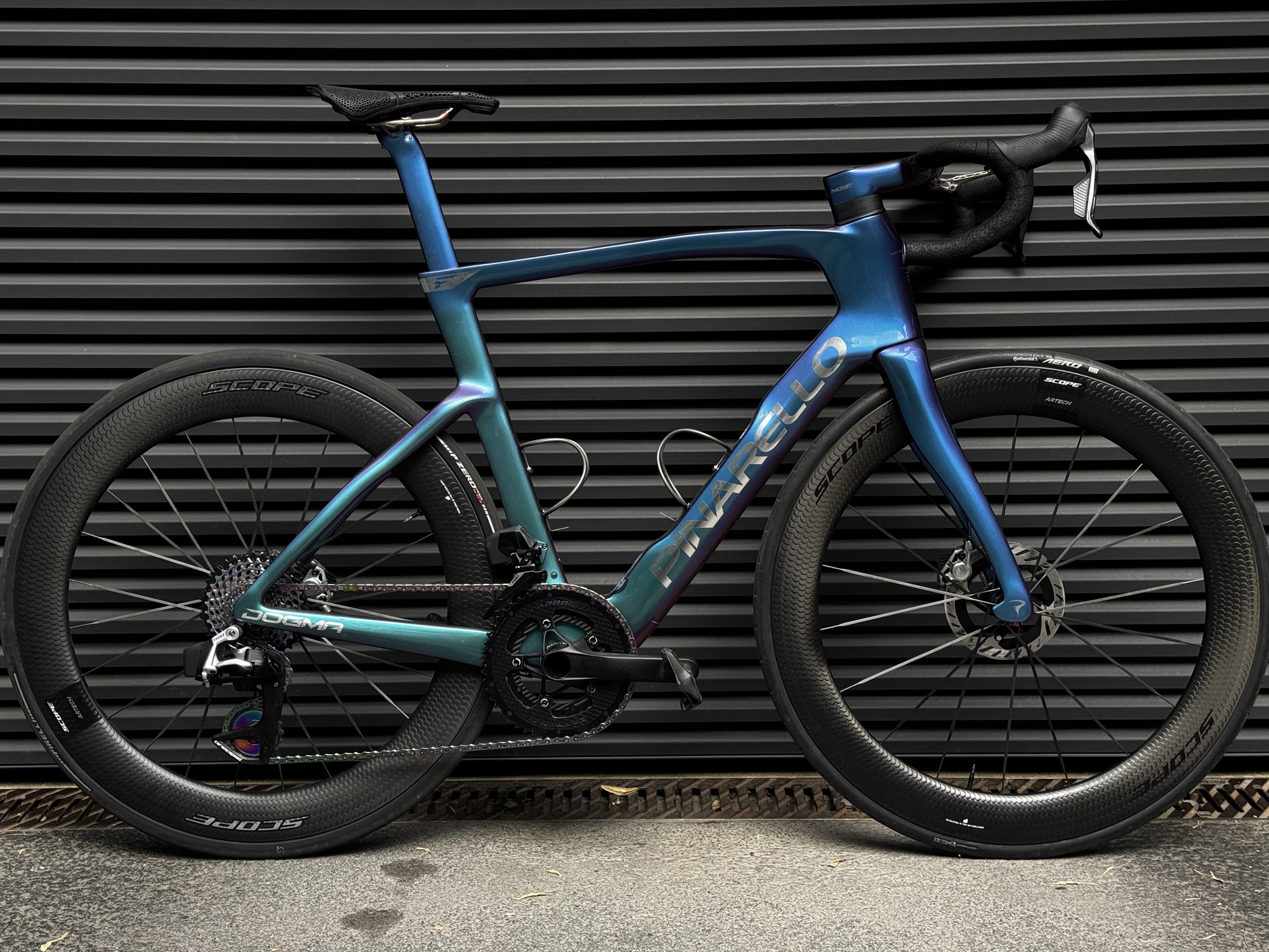 Pinarello Dogma F MyWay Borealis