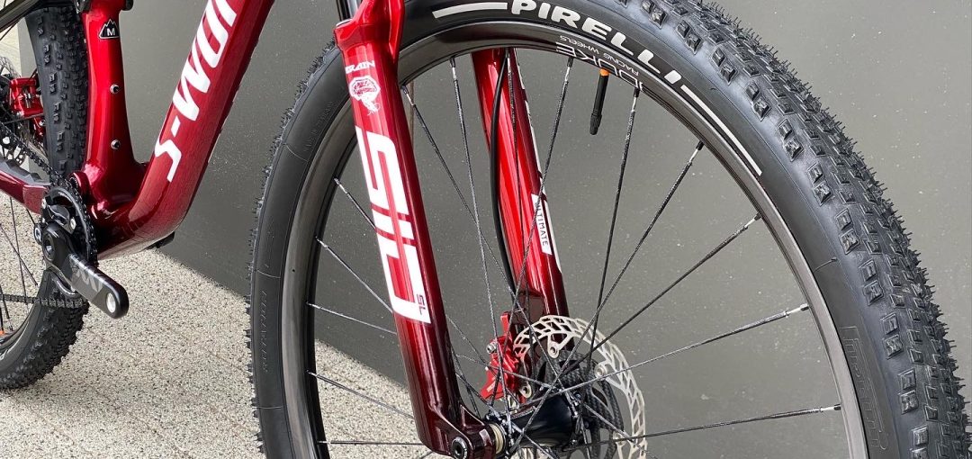 AAD07BE5-73F5-4233-9009-D32C5D70EF19